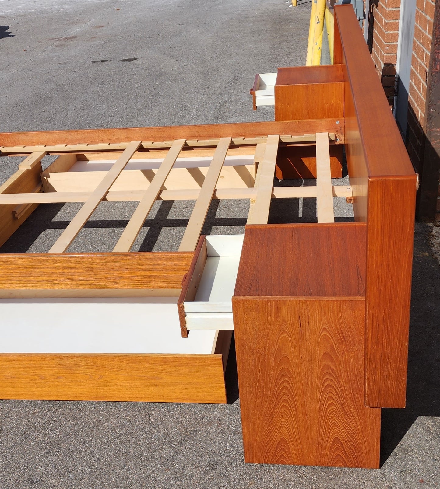 REFINISHED Queen Mid Century Modern Teak Bed w nightstands & 2 storage drawers