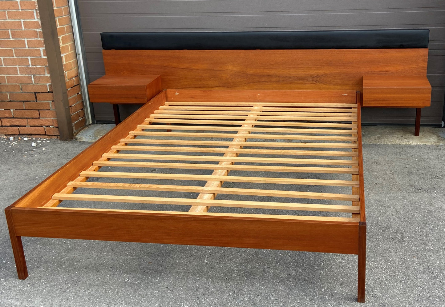 REFINISHED Mid Century Modern Teak Bed w floating nightstands Queen by Reff, PERFECT