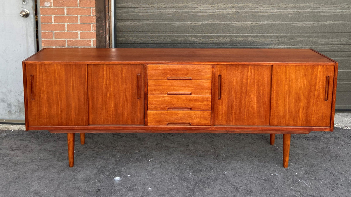 REFINISHED MCM Teak Sideboard GIGANT by Nils Jonnson for TROEDS 87