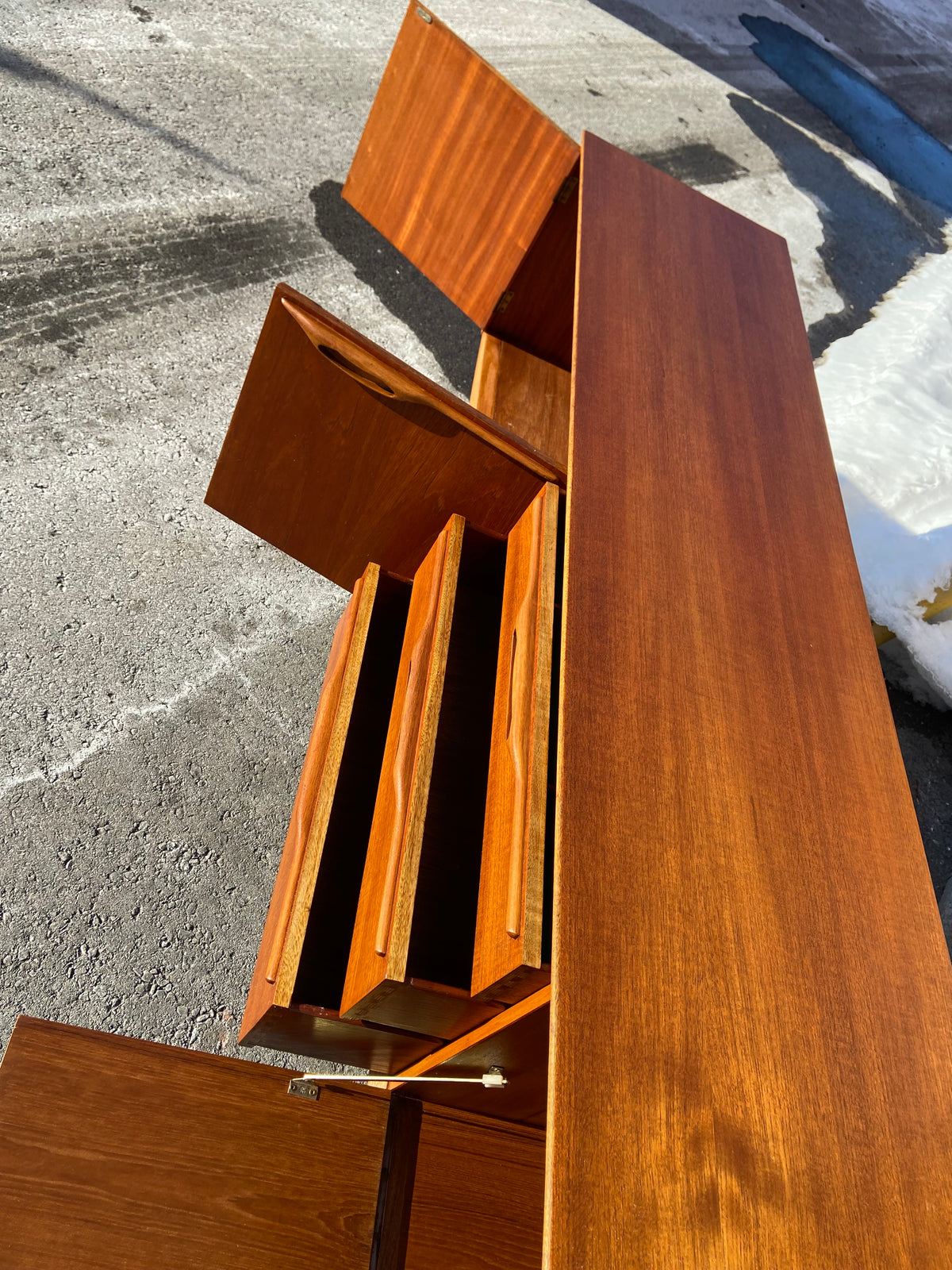 REFINISHED Mid Century Modern Sideboard by T.Robertson for McIntosh 78