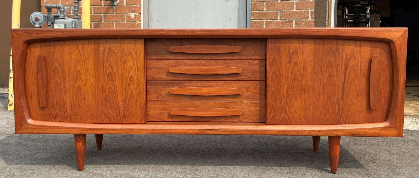 REFINISHED Danish MCM Teak sideboard Credenza TV Console 6 ft PERFECT