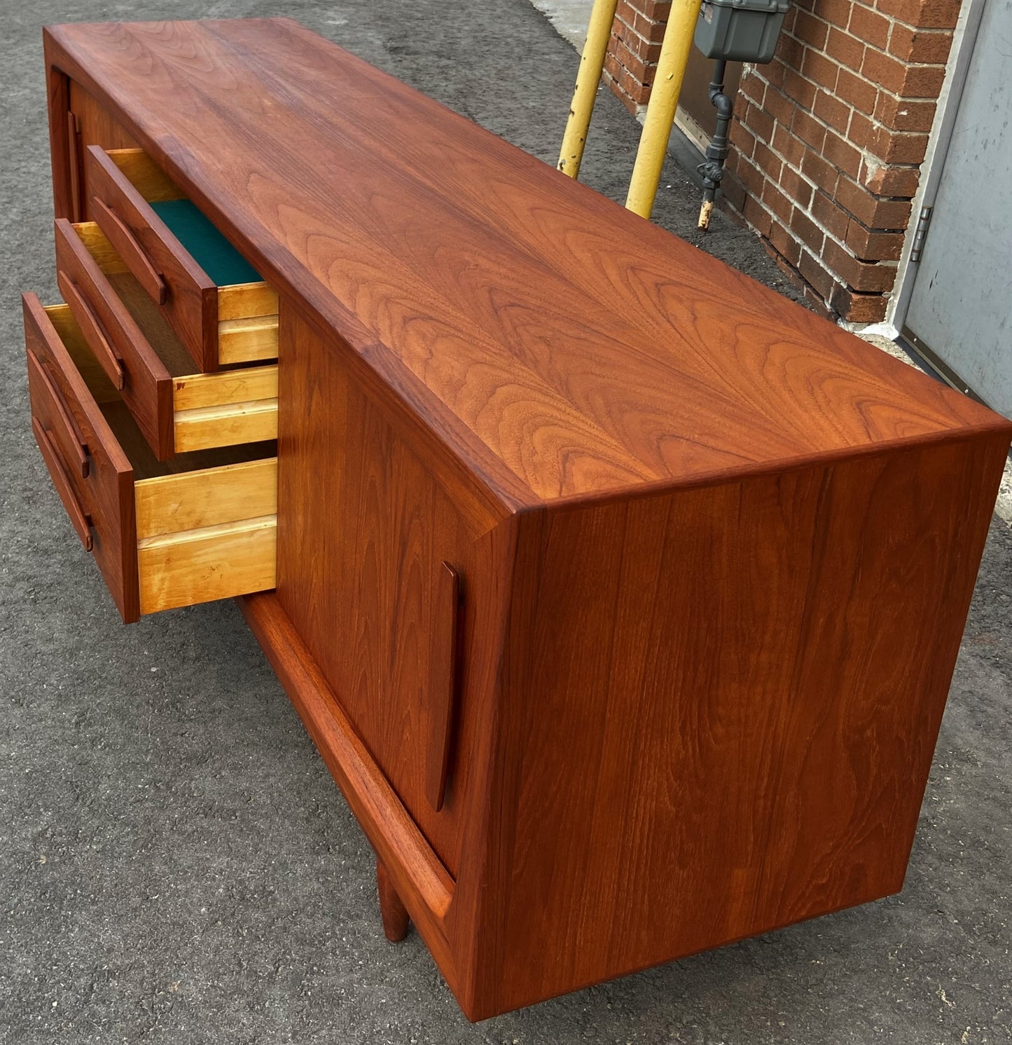 REFINISHED Danish MCM Teak sideboard Credenza TV Console 6 ft PERFECT