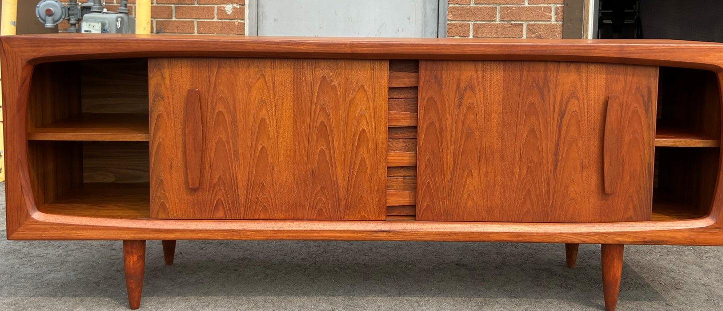 REFINISHED Danish MCM Teak sideboard Credenza TV Console 6 ft PERFECT