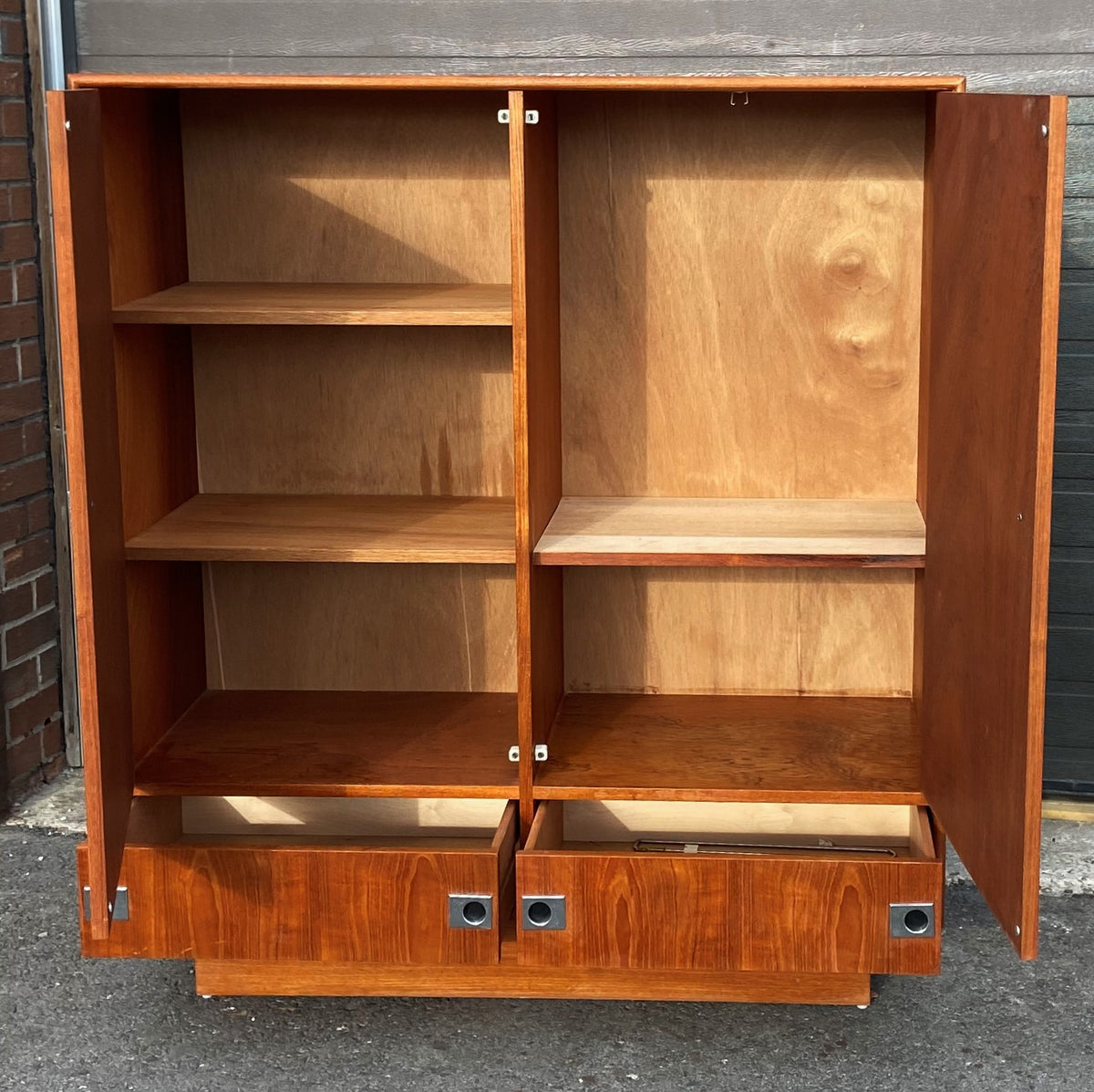 REFINISHED Mid Century Modern teak queen bed w floating nightstands & 2 dressers