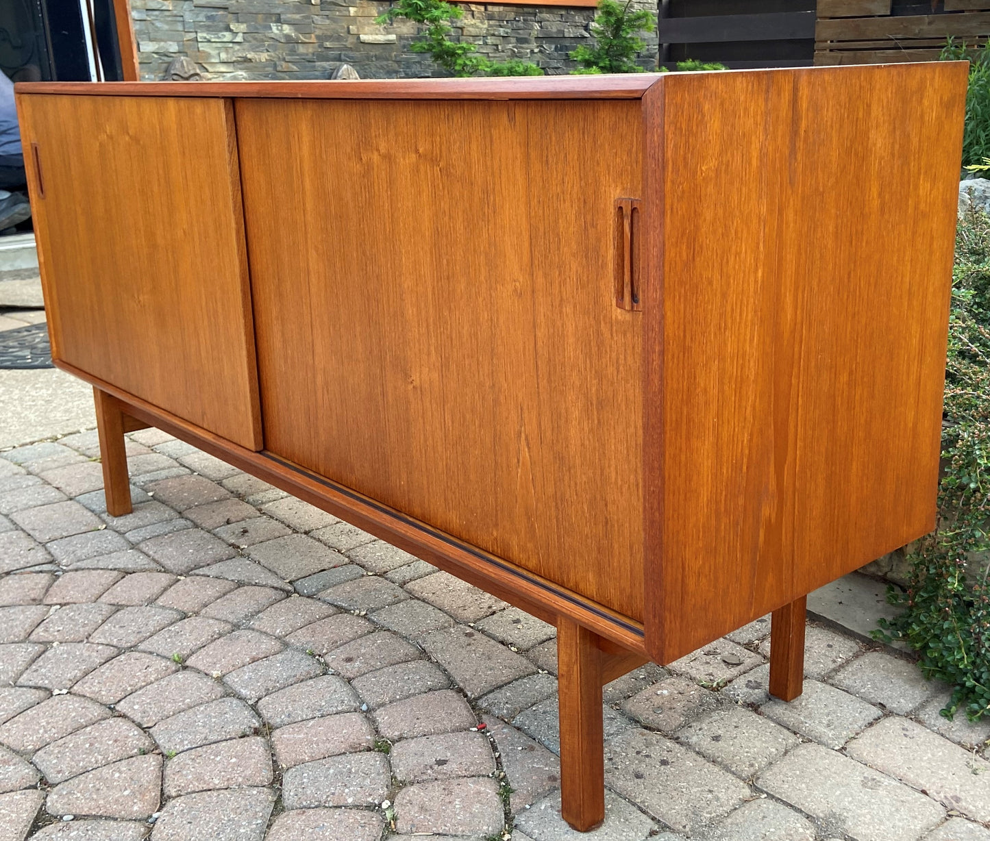 REFINISHED Mid Century Modern Teak Sideboard Credenza TV Media Console 5ft