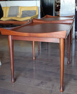 REFINISHED Mid Century Modern Walnut Accent Table by Deilcraft (only one is available) 3
