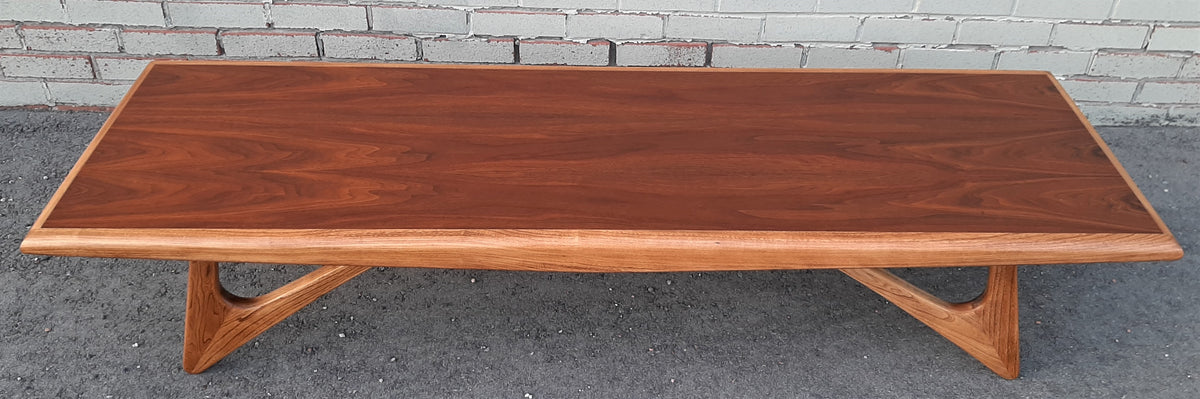 Sculptural MCM Walnut & Ash Coffee table REFINISHED, in style of A.Pearsall, Perfect