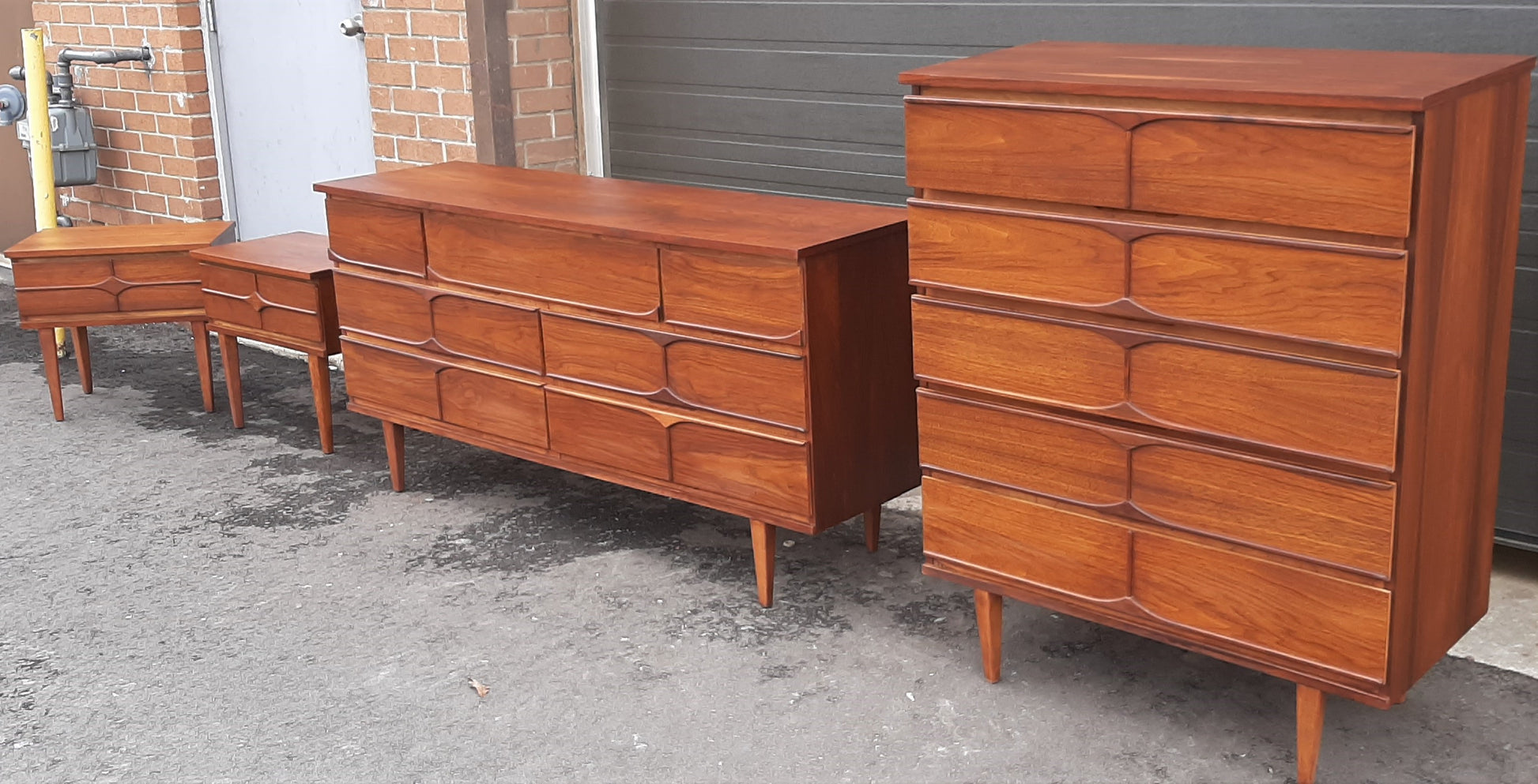 REFINISHED Compact MCM Walnut long dresser, tallboy & 2 night stands, PERFECT - Mid Century Modern Toronto