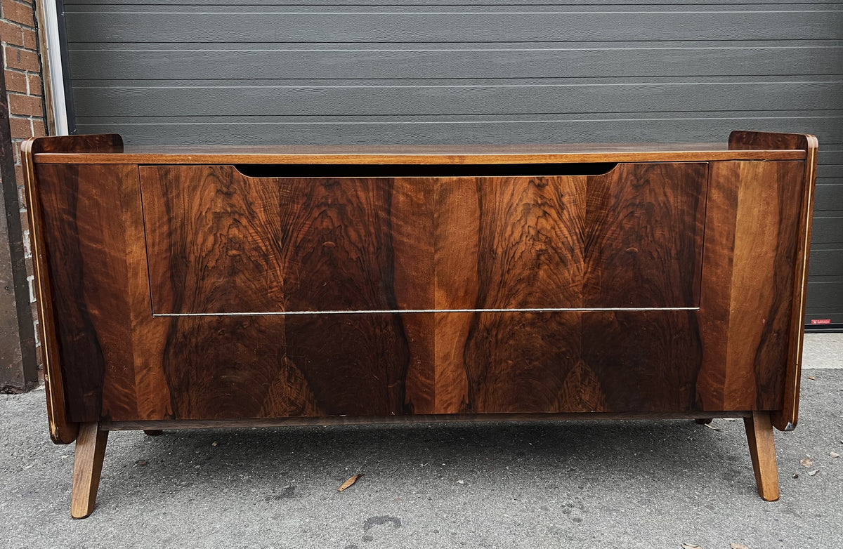 Mid Century Modern Walnut Linen Chest w Finished Back/Records Storage/ Media Unit/ Divider