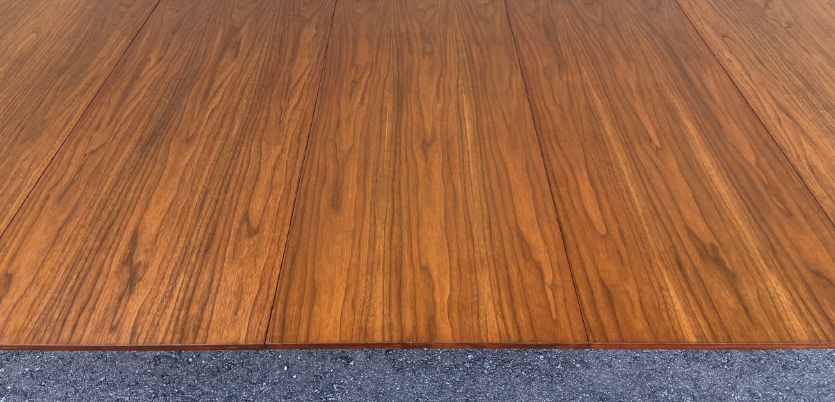 REFINISHED Mid Century Modern Walnut Table w 3 Leaves by Honderich 46