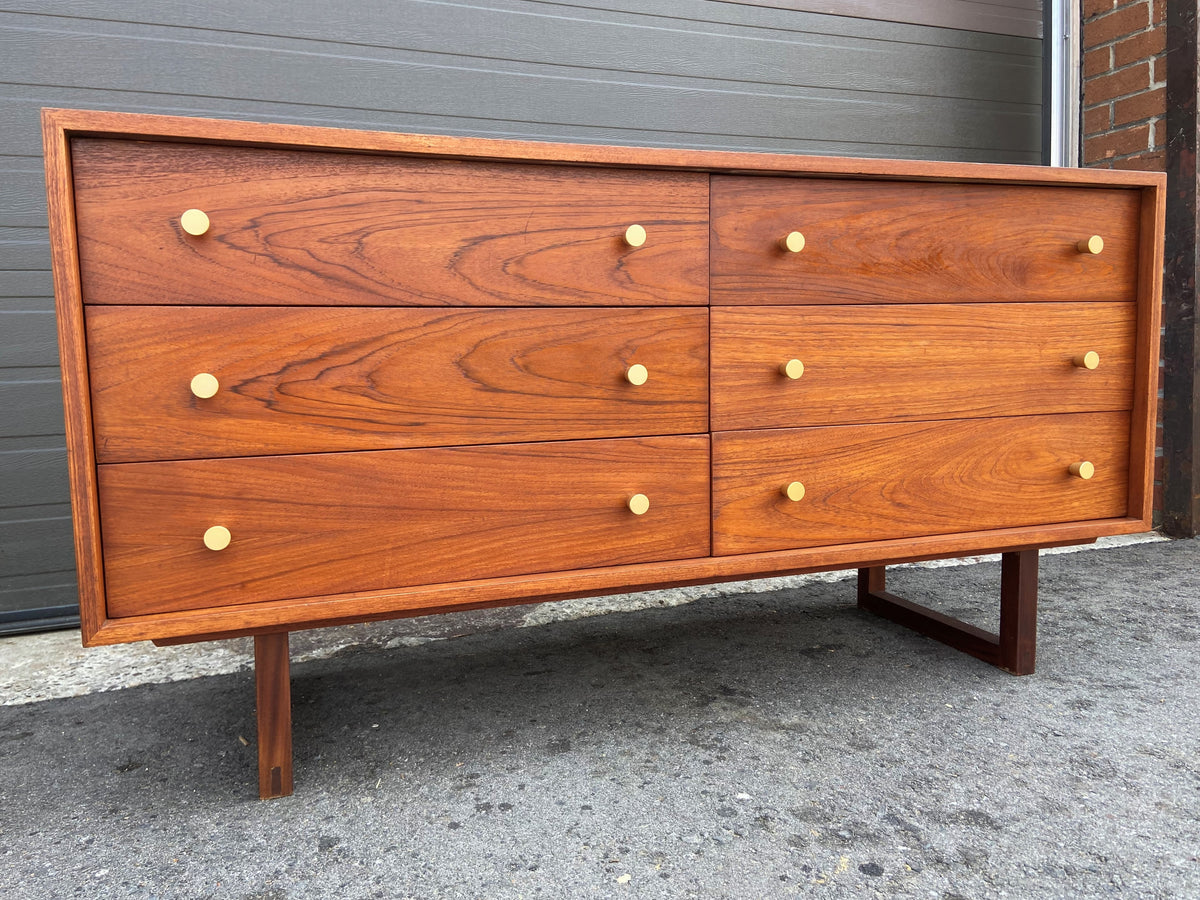 REFINISHED Mid Century Modern Walnut Dresser w 6 drawers brass knobs sledge base 54
