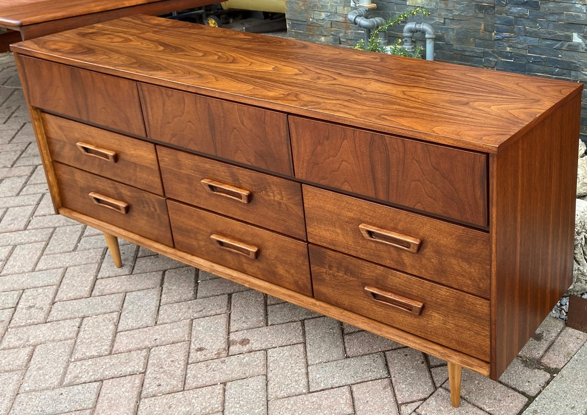 REFINISHED MCM Walnut Dresser 9 drawers, PERFECT