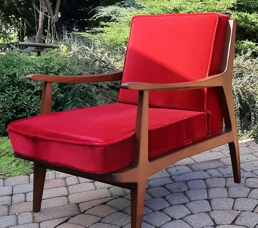 REFINISHED Mid Century Modern Walnut Lounge Chair