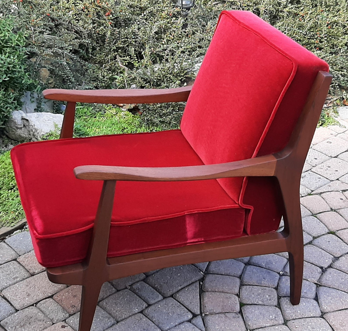 REFINISHED Mid Century Modern Walnut Lounge Chair