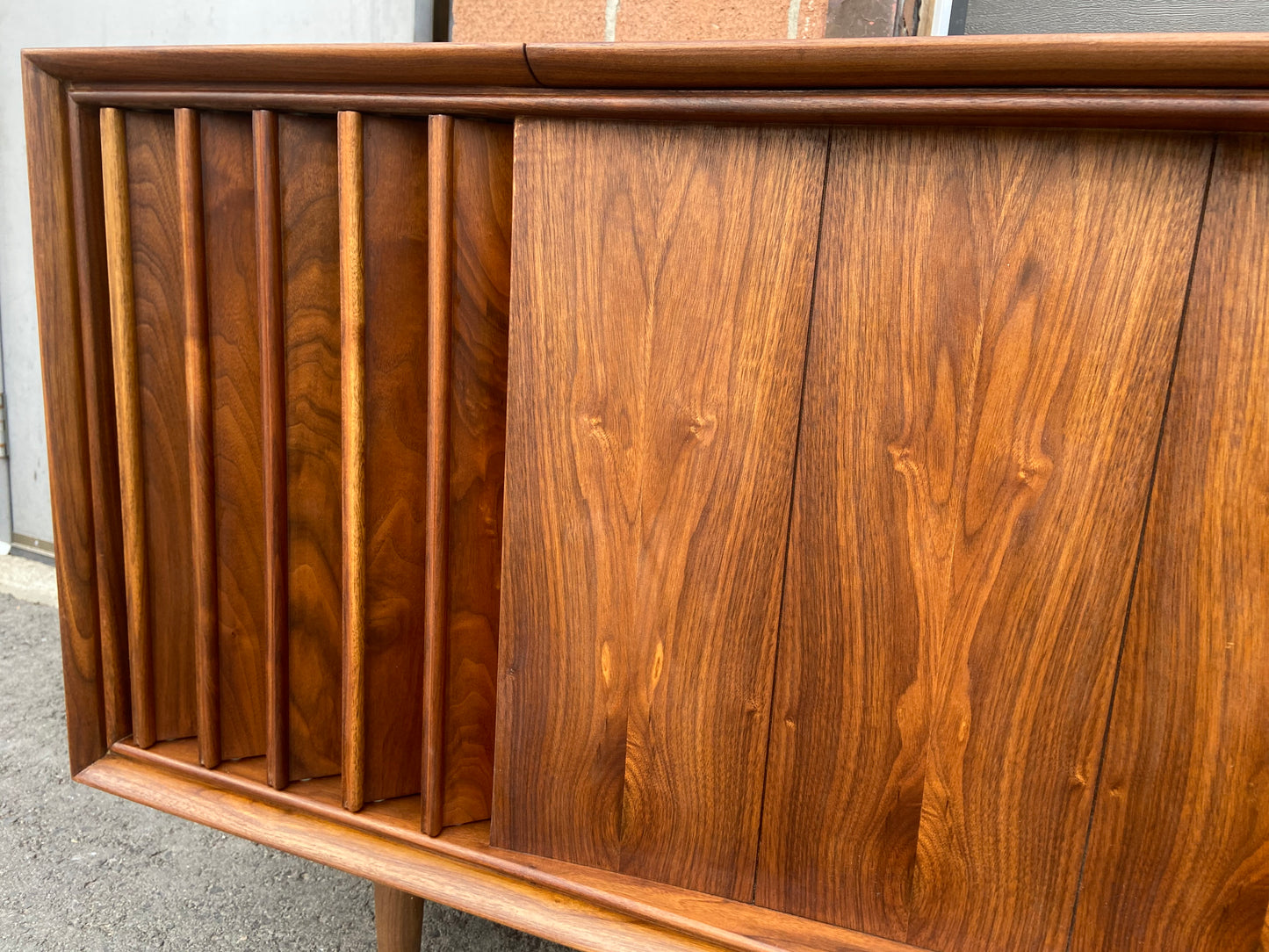 REFINISHED MCM Walnut Stereo Media Record Player Console , PERFECT