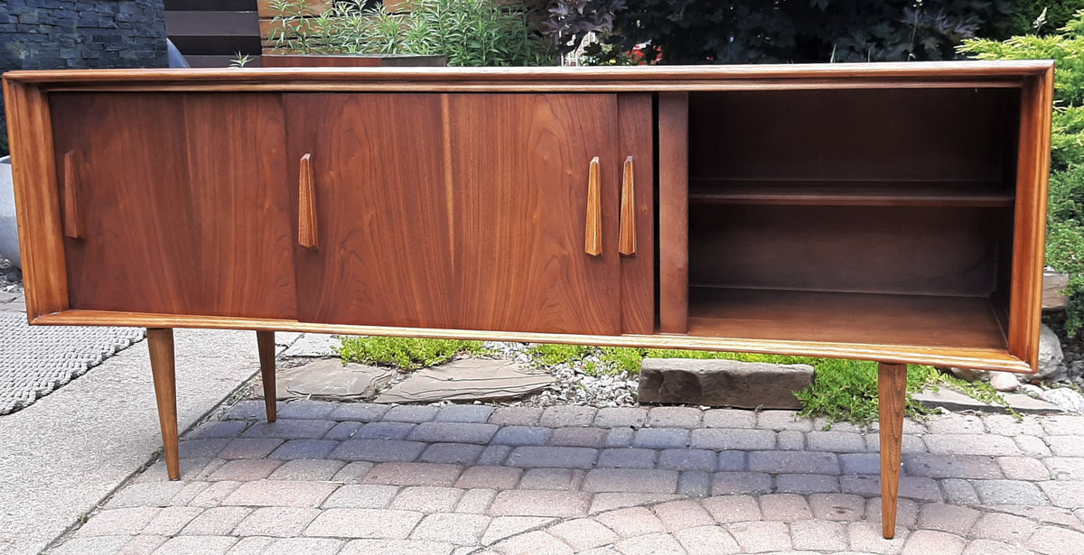 REFINISHED Walnut MCM Credenza by Deilcraft 68