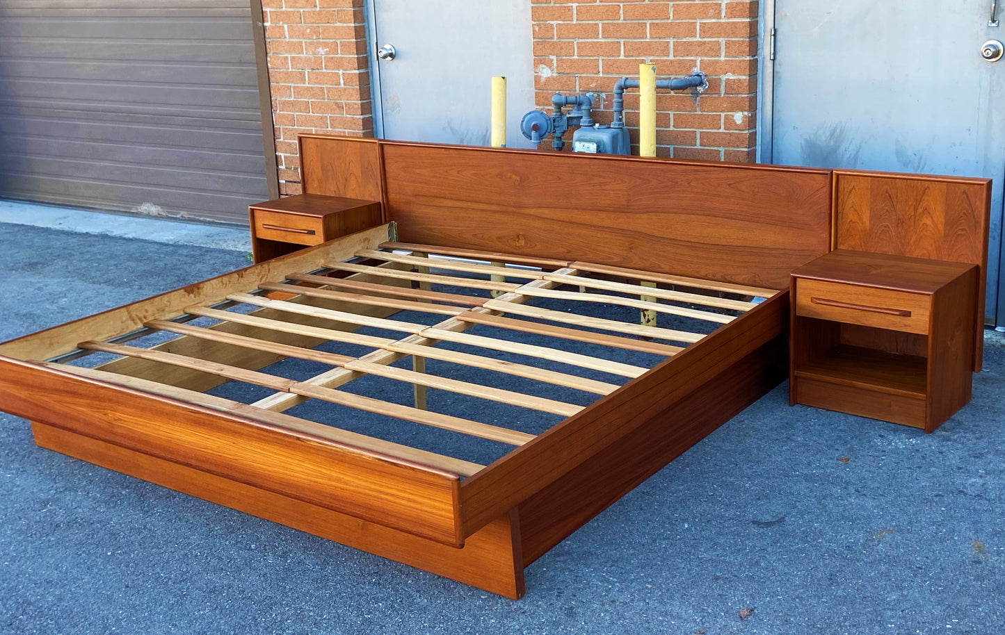 REFINISHED Mid Century Modern Teak King Bed w 2 Nightstands