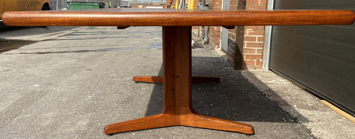 REFINISHED Mid Century Modern Teak Dining Table w 2 Leaves, 62