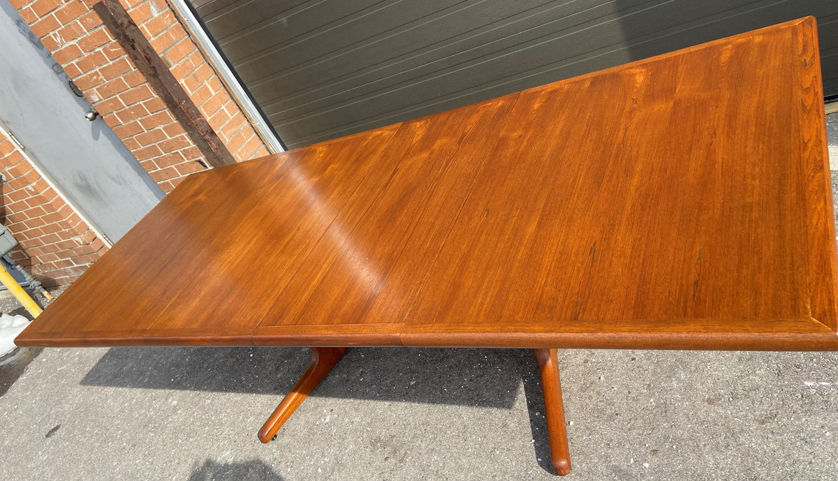 REFINISHED Mid Century Modern Teak Dining Table w 2 Leaves, 62