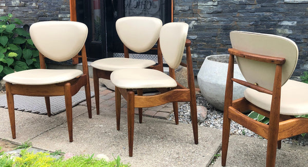 6 Finn Juhl for John Stuart MCM Sculpted Walnut Chairs, each $299, great vintage condition - Mid Century Modern Toronto