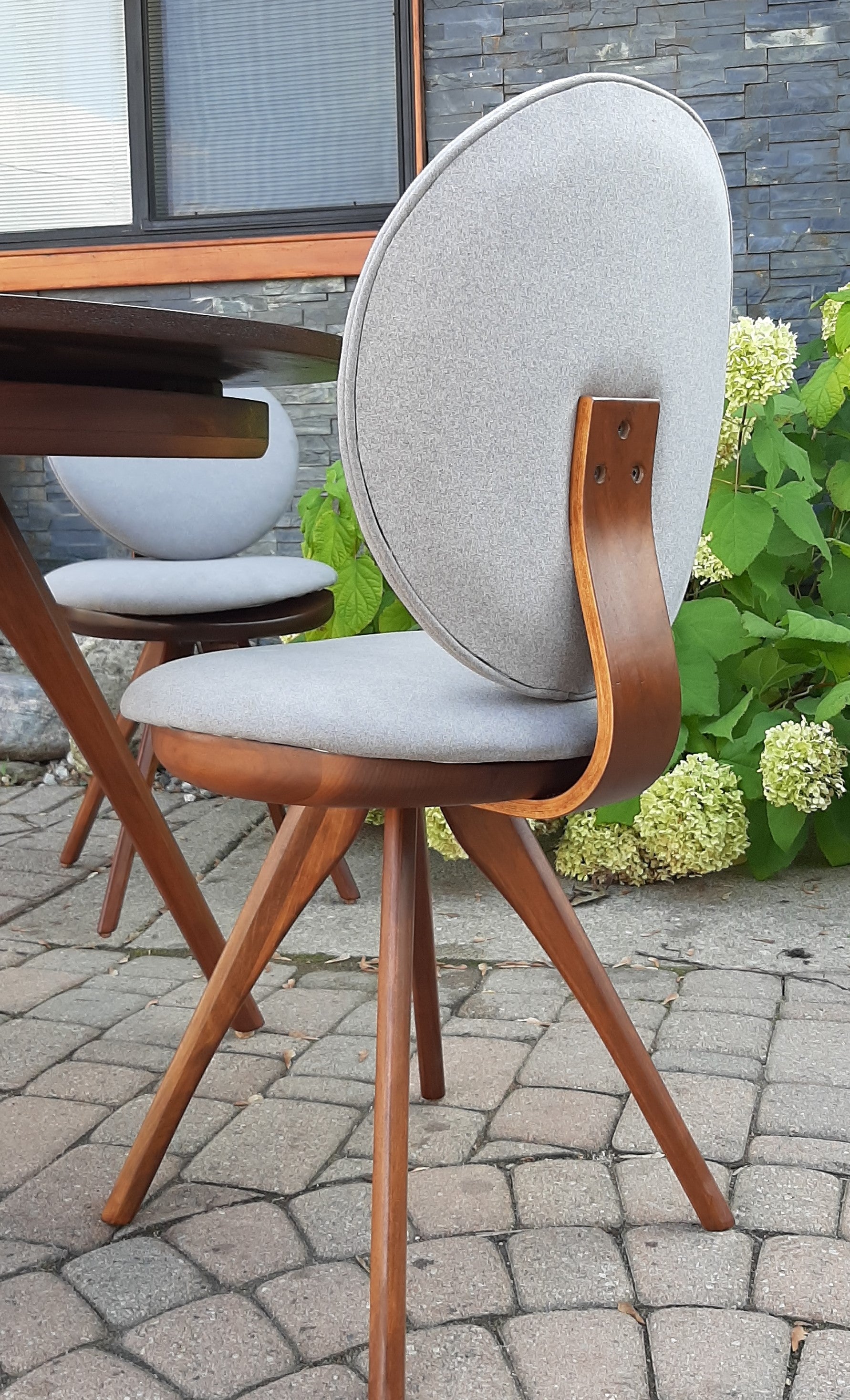 REFINISHED REUPHOLSTERED MCM Walnut Lollipop Extendable Table 42"-94" & 4 Chairs - Mid Century Modern Toronto