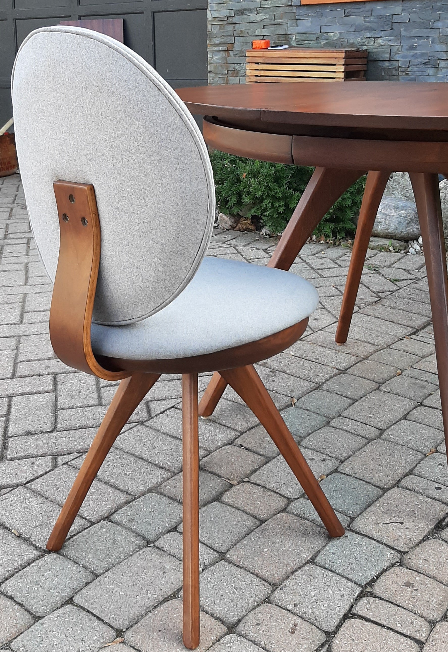 REFINISHED REUPHOLSTERED MCM Walnut Lollipop Extendable Table 42"-94" & 4 Chairs - Mid Century Modern Toronto