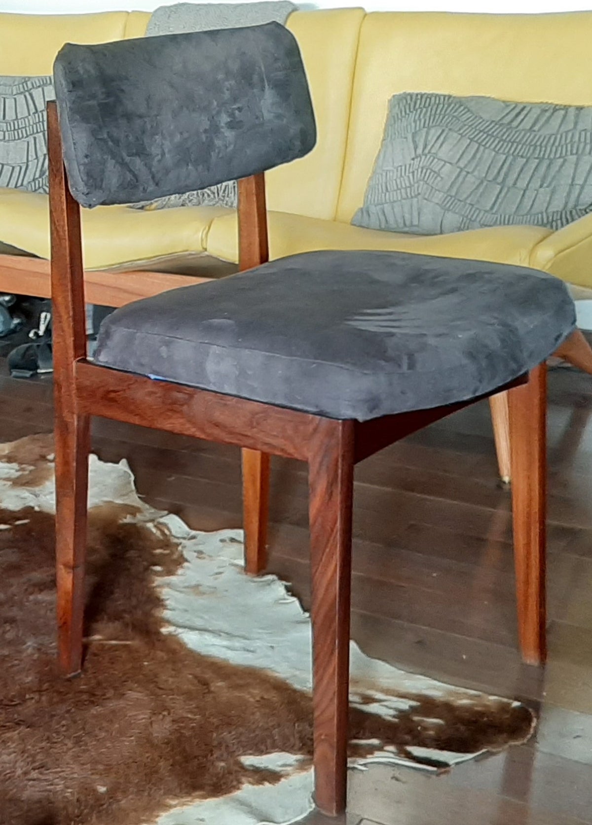 6 RESTORED Mid Century Modern Solid Teak Chairs  by Jan Kuypers, perfect, each $167 only - Mid Century Modern Toronto