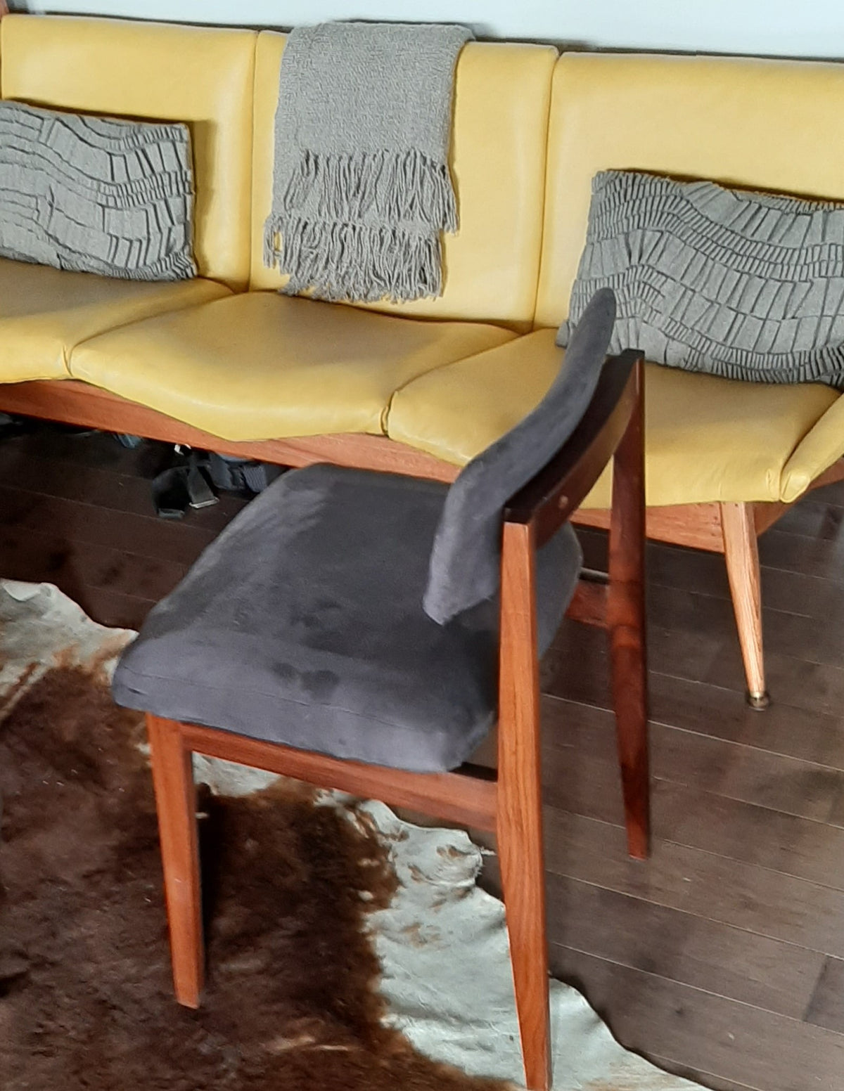 6 RESTORED Mid Century Modern Solid Teak Chairs  by Jan Kuypers, perfect, each $167 only - Mid Century Modern Toronto
