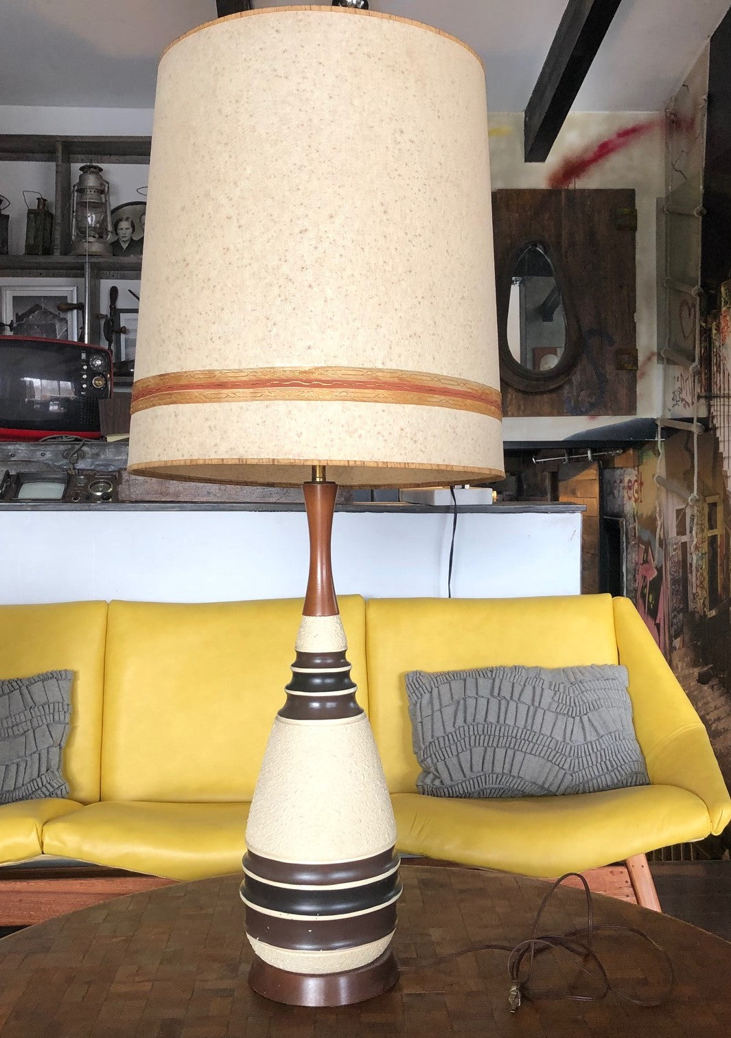 Mid Century Modern art pottery lamp large, with the shade H 40