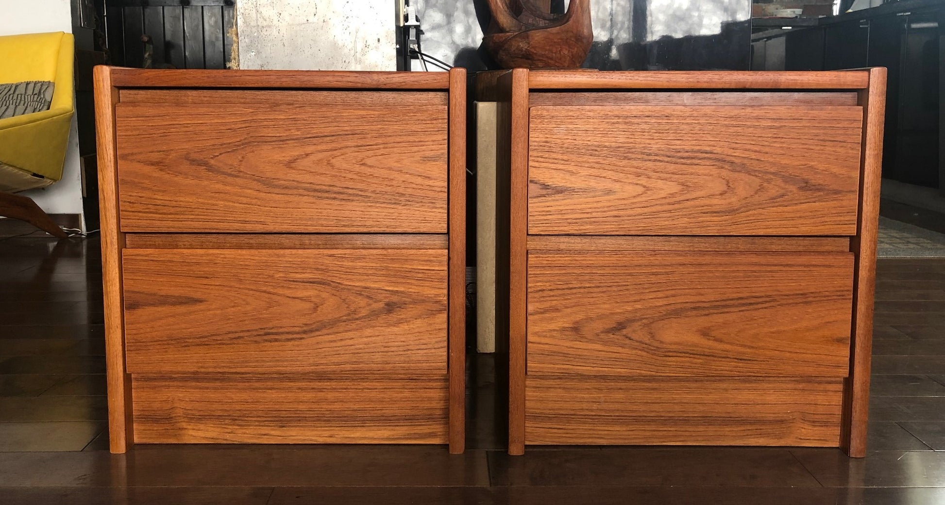 REFINISHED MCM Teak platform bed Queen with storage drawers, 2 night stands options, PERFECT - Mid Century Modern Toronto