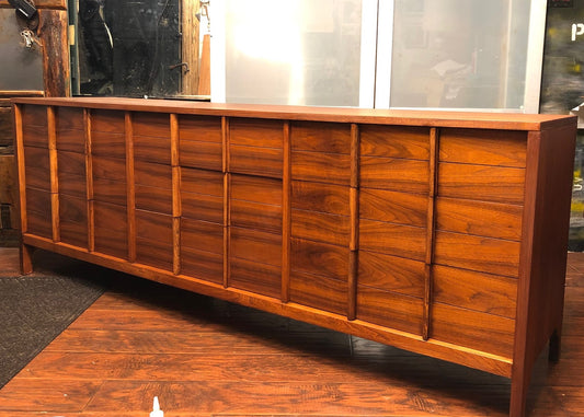 REFINISHED MCM  Walnut Dresser 9 Drawers by Deilcraft  80” Perfect - Mid Century Modern Toronto