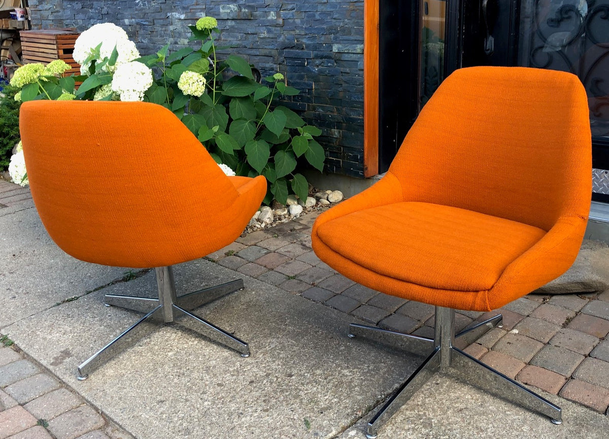 Set of 2 Vintage MCM  Reupholstered Swivel Lounge Chairs, Orange Wool, Perfect - Mid Century Modern Toronto
