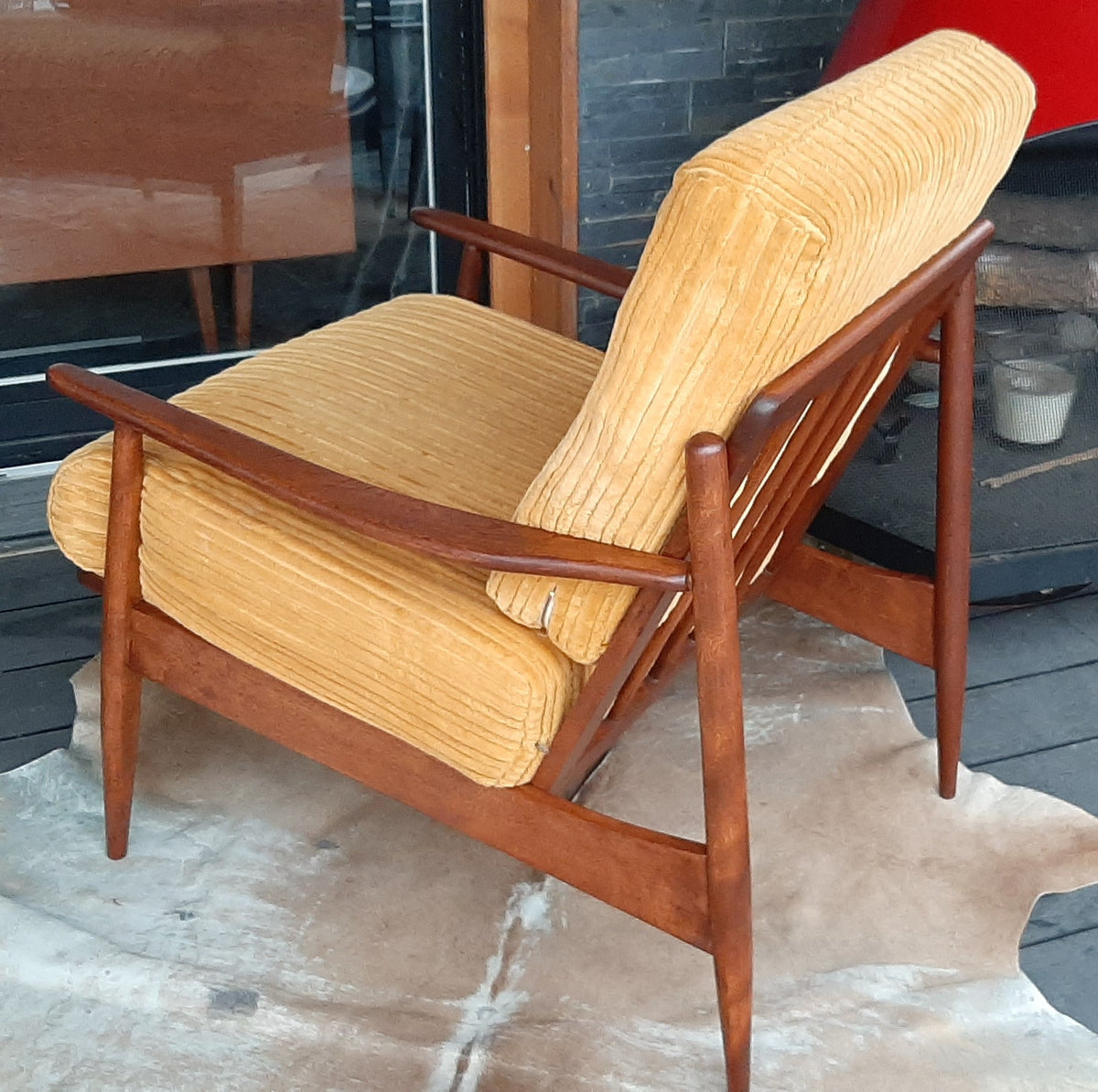 Set of 2 REFINISHED MCM Solid Wood Lounge Armchairs, like new - Mid Century Modern Toronto