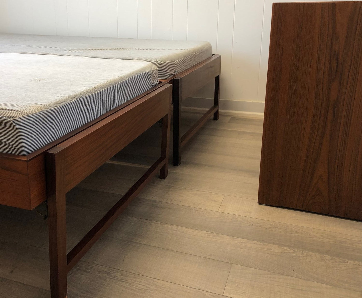 RESTORED MCM Teak 2 single beds/ trundle bed/daybed with a blanket box, PERFECT - Mid Century Modern Toronto
