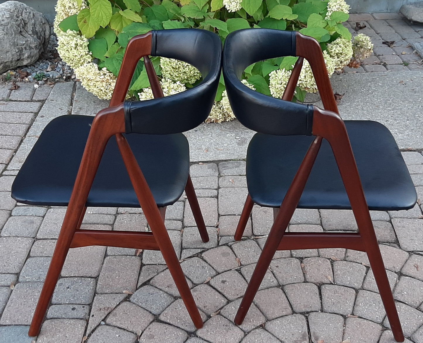 2 RESTORED REUPHOLSTERED MCM  Danish MCM Teak Compass Armchairs, perfect - Mid Century Modern Toronto