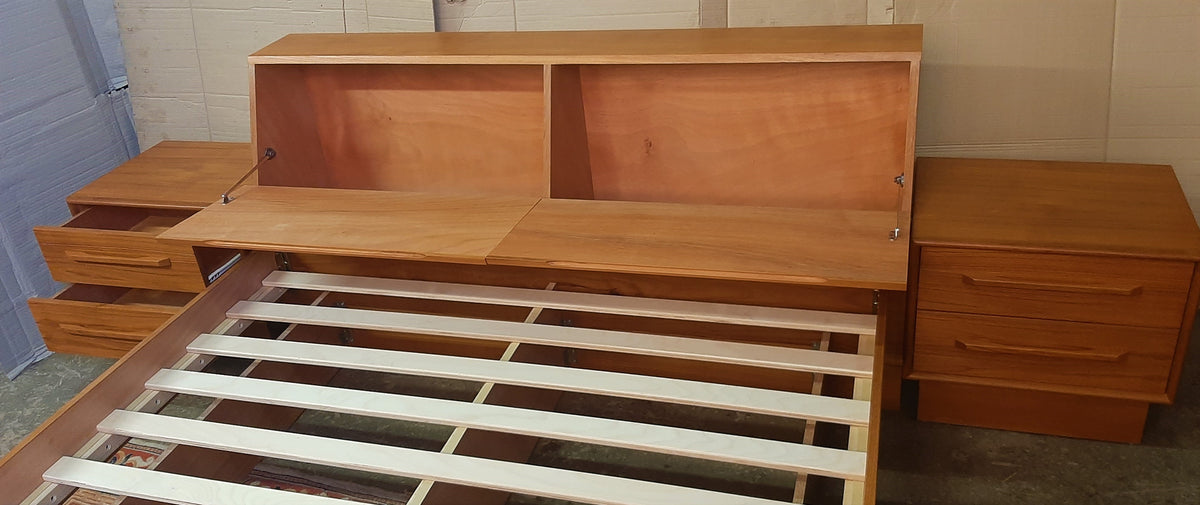 RESTORED MCM Teak Dresser 9 Drawers, Wardrobe , 2 Nigh Stands, Queen Bed w Headboard, Mirror, PERFECT - Mid Century Modern Toronto