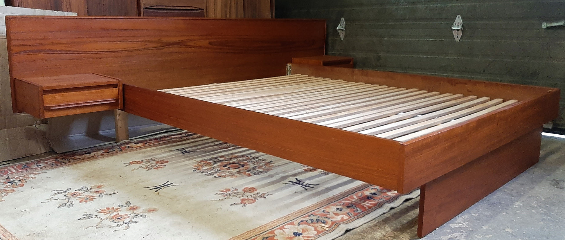 REFINISHED MCM Teak Platform Bed w floating nightstands Queen, PERFECT - Mid Century Modern Toronto