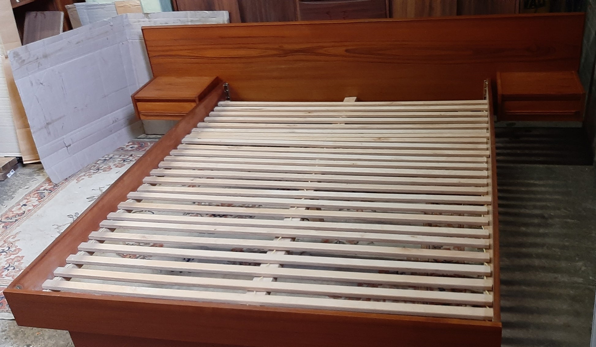 REFINISHED MCM Teak Platform Bed w floating nightstands Queen, PERFECT - Mid Century Modern Toronto