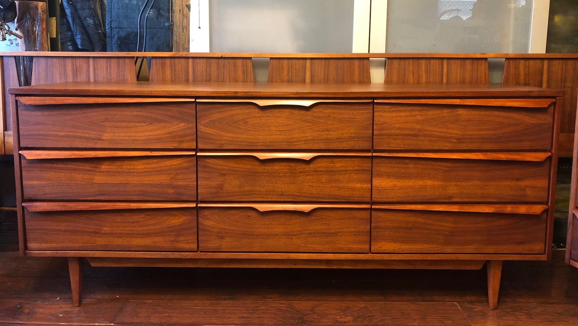 REFINISHED MCM Walnut long dresser, tallboy, 2 night stands & Queen/Ki Mid Century Modern Toronto REFINISHED MCM Walnut long dresser, tallboy, 2 night stands & Queen/Ki Mid Century Modern Toronto