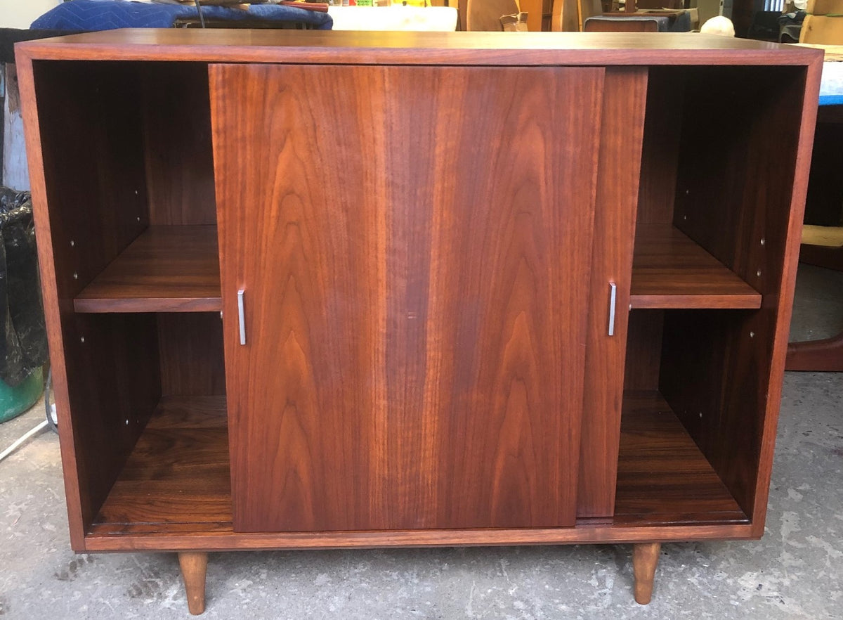 REFINISHED MCM Walnut Sideboard TV Media Record Console 37.5” PERFECT - Mid Century Modern Toronto