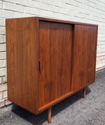 REFINISHED MCM Walnut Sideboard TV Media Record Console 37.5” PERFECT, narrow - Mid Century Modern Toronto 5