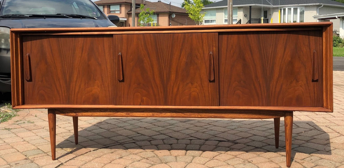 REFINISHED Walnut MCM Credenza by Deilcraft 68