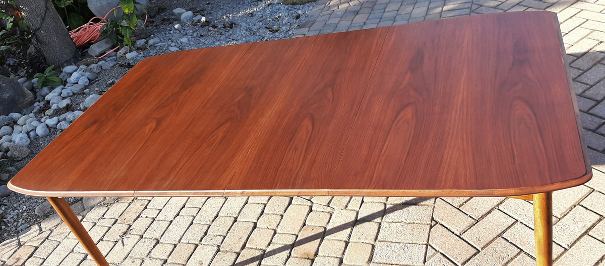 REFINISHED MCM Walnut Dining Table Extendable w 2 leaves by Deilcraft, perfect, 47