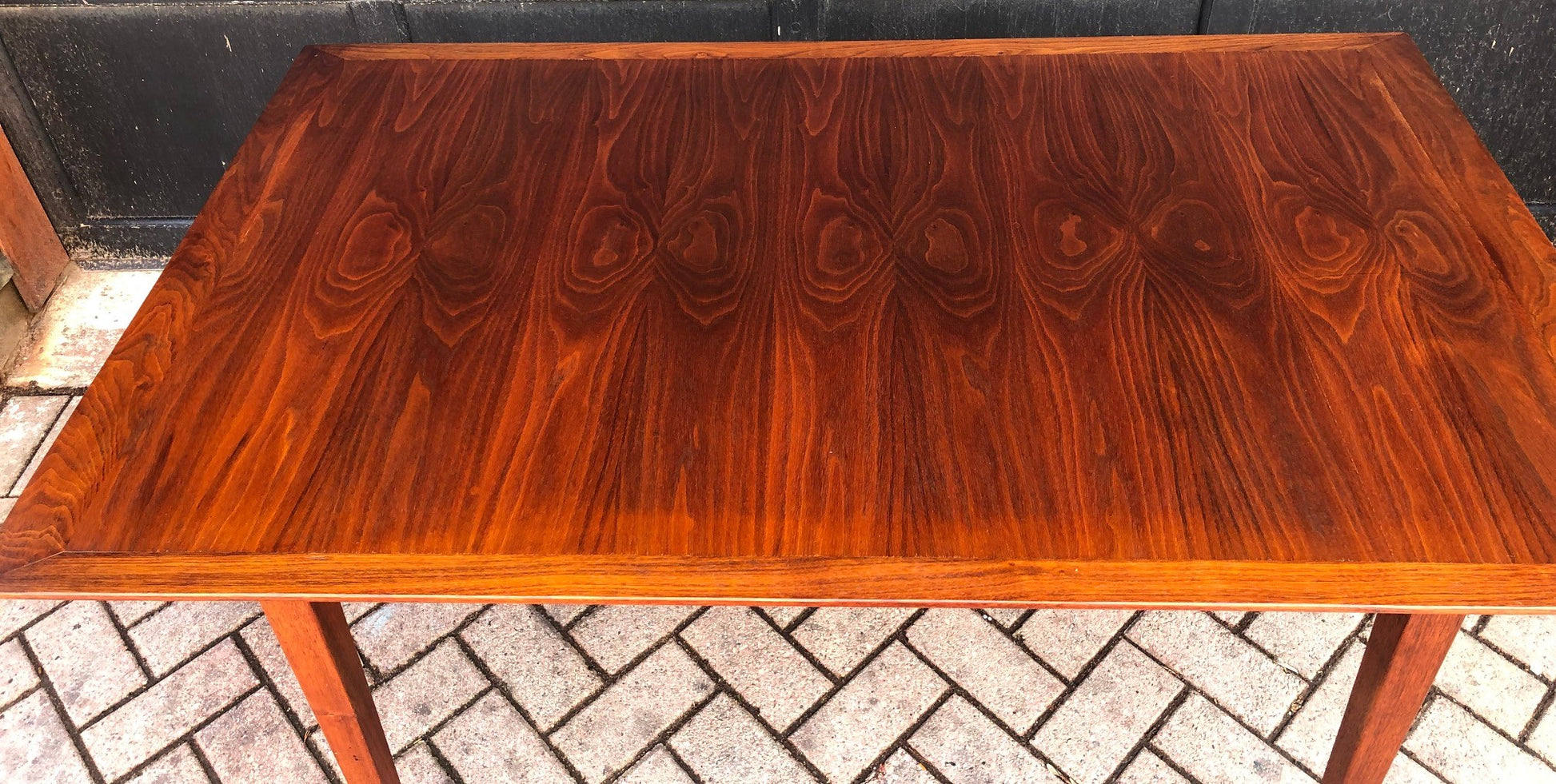 REFINISHED Custom MCM Walnut Table w 2 Leaves & 6 Chairs, all PERFECT, narrow & compact- great for downtown - Mid Century Modern Toronto