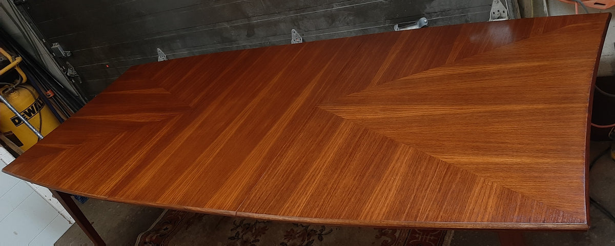 REFINISHED Unique MCM Walnut Inlay Table with 1 leaf, perfect, 68