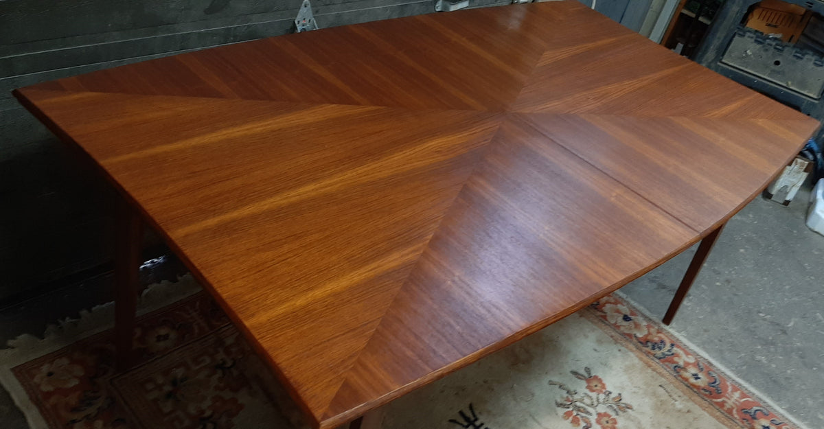 REFINISHED Unique MCM Walnut Inlay Table with 1 leaf, perfect, 68
