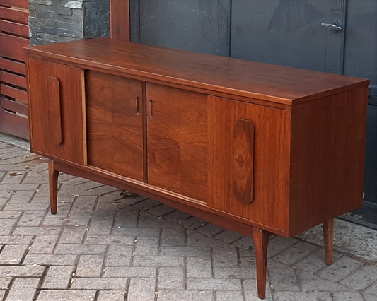 REFINISHED MCM Walnut Sideboard w 4 Sliding Doors 5 ft, PERFECT - Mid Century Modern Toronto