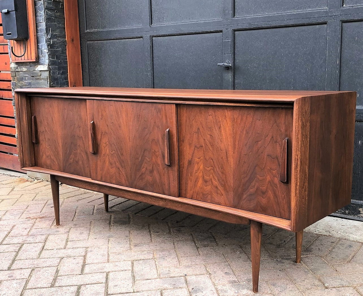 REFINISHED Walnut MCM Credenza by Deilcraft 68