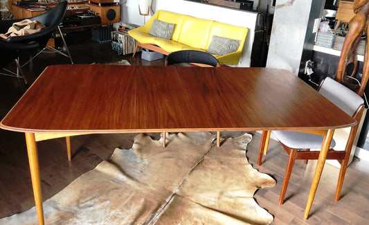 REFINISHED MCM Walnut Dining Table Extendable w 2 leaves by Deilcraft, perfect, 48" - 72" - Mid Century Modern Toronto