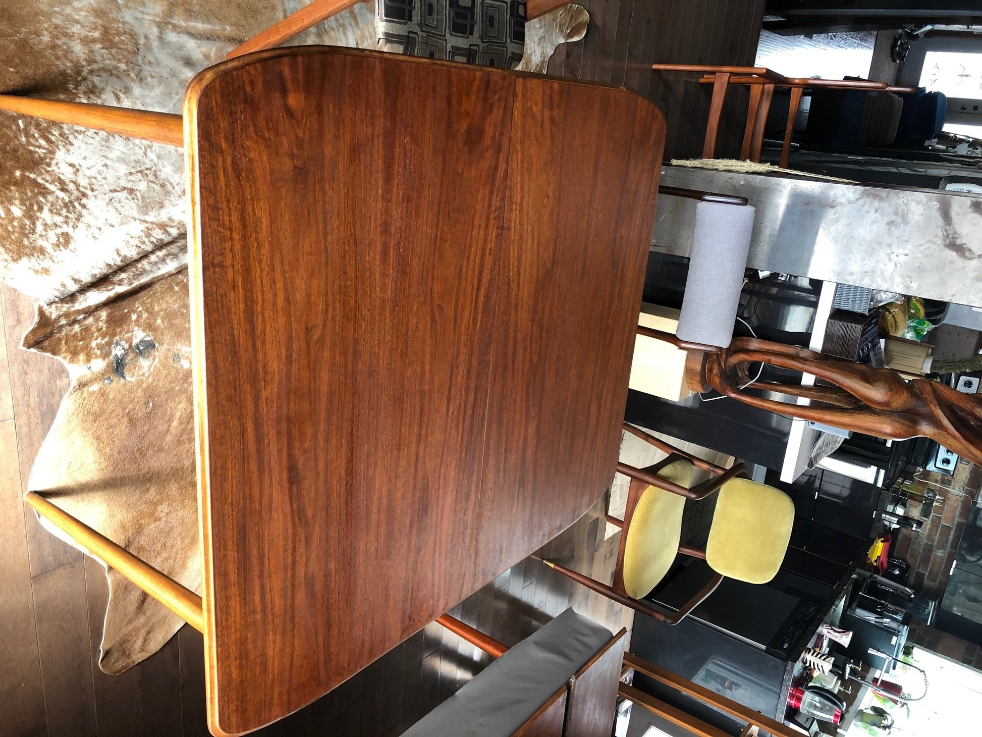 REFINISHED MCM Walnut Dining Table Extendable w 2 leaves by Deilcraft, perfect, 48" - 72" - Mid Century Modern Toronto